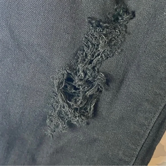 EUC Paige Dice Black Destructed Verdugo Ankle Jean - Picture 7 of 12